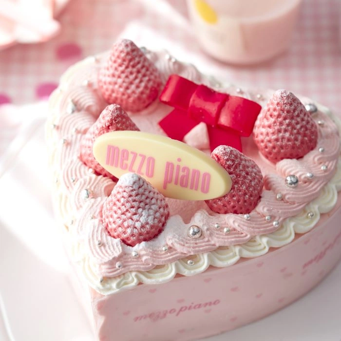 メゾ ピアノ ストロベリー プリンセスケーキ撮影プラン | お知らせ 
